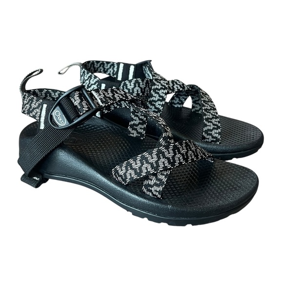Chaco Other - Chaco Z1 Sandals Tune Black White Pattern Big Kids Size 2